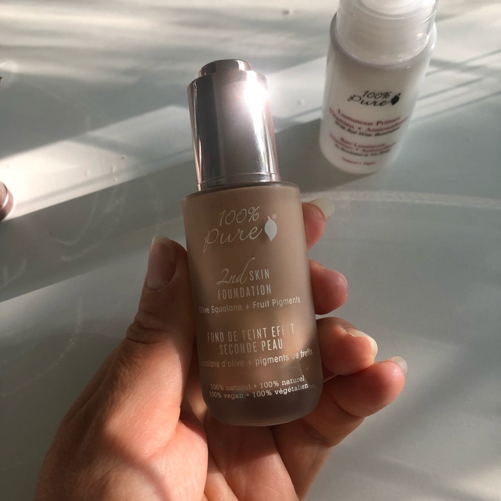 100% PURE FRUIT PIGMENTED 2ND SKIN FOUNDATION